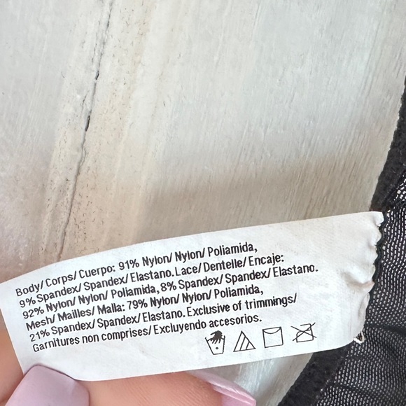 Maidenform Black Floral Lace Bodysuit Lg Sheer Back Stretch Nylon V-Neck - Picture 4 of 17